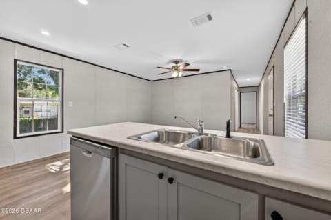 1606 Avenue C, Ormond Beach FL - photo 15 of 30