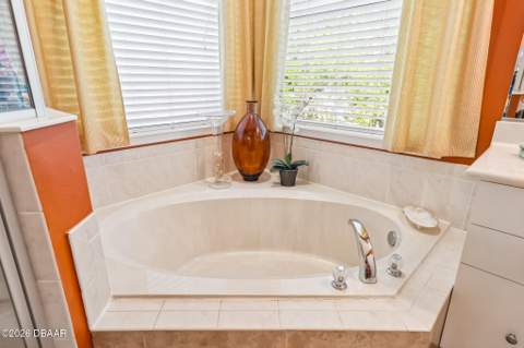 456 Chelsea Place Avenue, Ormond Beach FL - photo 19 of 35