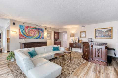 1239 Ocean Shore Boulevard #2E, Ormond Beach FL - photo 13 of 60