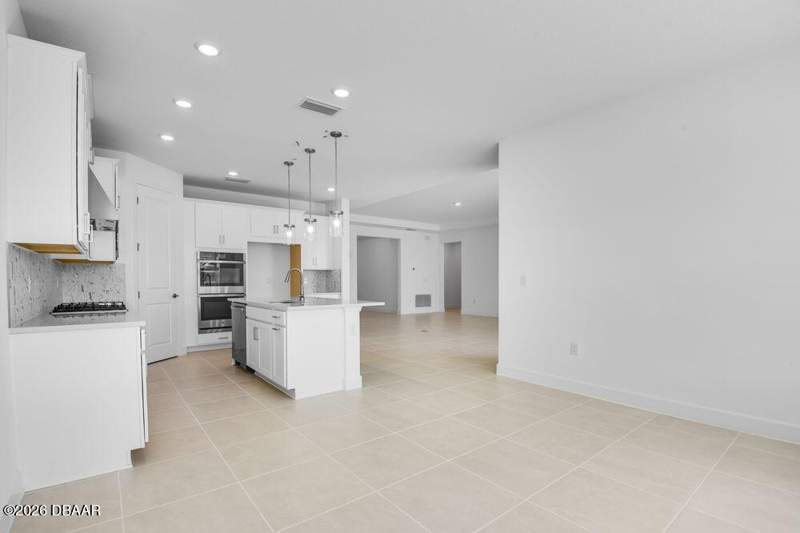 4 bedroom Single Family Residence at 672 Junonia Boulevard, Ardisia Park, New Smyrna Beach — photo 4