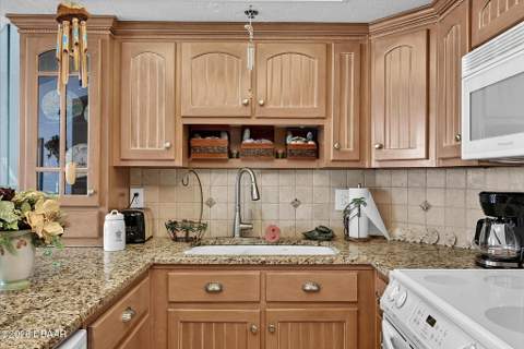 3013 S Atlantic Avenue #2060, Daytona Beach Shores FL - photo 9 of 38