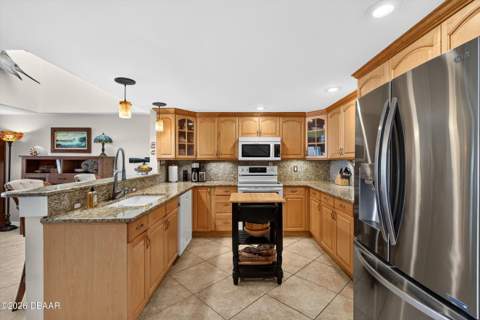 744 Marina Point Drive, Daytona Beach FL - photo 18 of 67