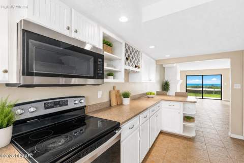 3390 Ocean Shore Boulevard #105, Ormond Beach FL - photo 22 of 59