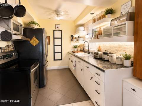 1517 N Grandview Avenue, Daytona Beach FL - photo 7 of 16