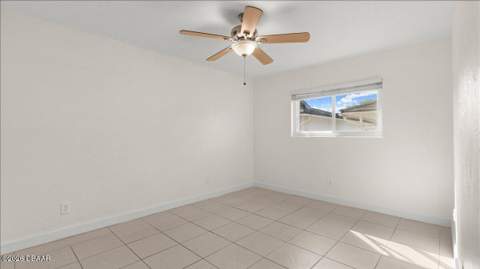 411 N Halifax Avenue #304, Daytona Beach FL - photo 22 of 31