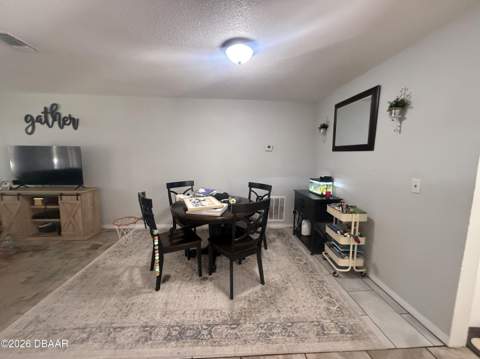 636 Williamsburg Drive, Daytona Beach FL - photo 7 of 25