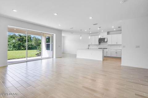 846 Junonia Boulevard, New Smyrna Beach FL - photo 7 of 43