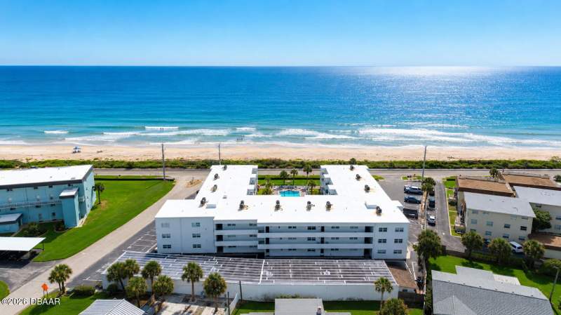 2 bedroom Condominium at 1926 Ocean Shore Boulevard #111, Corinthian Villas Condo, Ormond Beach — photo 2