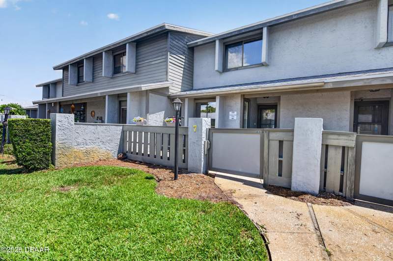 2 bedroom Condominium at 220 Lemon Tree Lane #220G, Lakes Of Pine Run Condo, Ormond Beach — photo 5