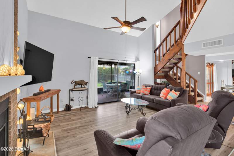 2 bedroom Townhouse at 113 Lagoon Court, Venetian Villas, New Smyrna Beach — photo 5