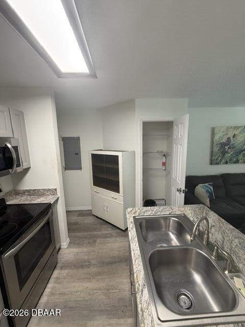 1401 S Palmetto Avenue #406, Daytona Beach FL - photo 9 of 30