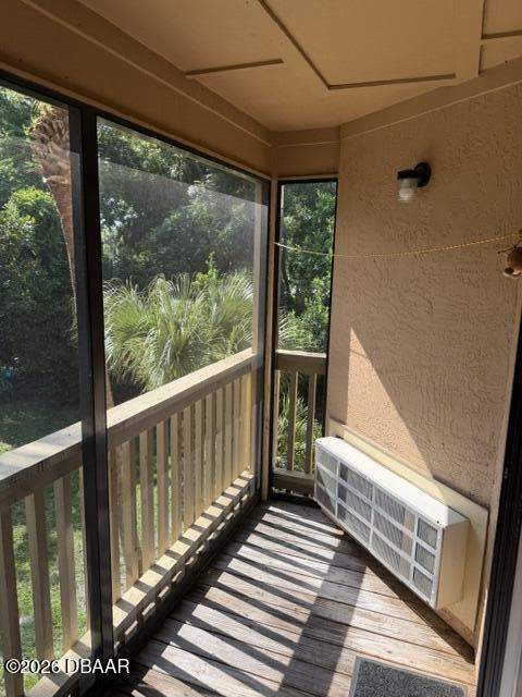 1401 S Palmetto Avenue #406, Daytona Beach FL - photo 18 of 30
