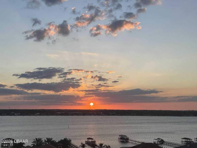 2 bedroom Condominium at 2 Oceans West Boulevard #905, Oceans Grand Condo, Daytona Beach — photo 3