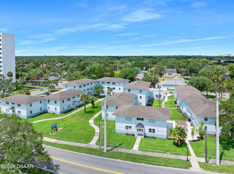 1 bedroom Condominium at 500 S Beach Street #H2, New Colony House Condo, Daytona Beach — photo 3