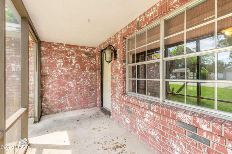 3 bedroom Single Family Residence at 1586 Carmen Avenue, Highland Park, Daytona Beach — photo 2