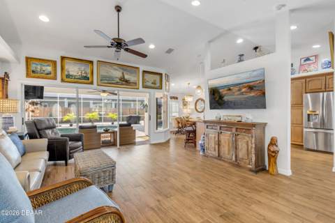 2945 Sabal Palm Drive, Edgewater FL - photo 11 of 45
