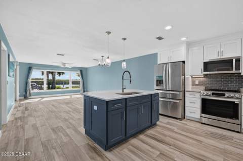 1136 Harbour Point Drive, Port Orange FL - photo 13 of 58