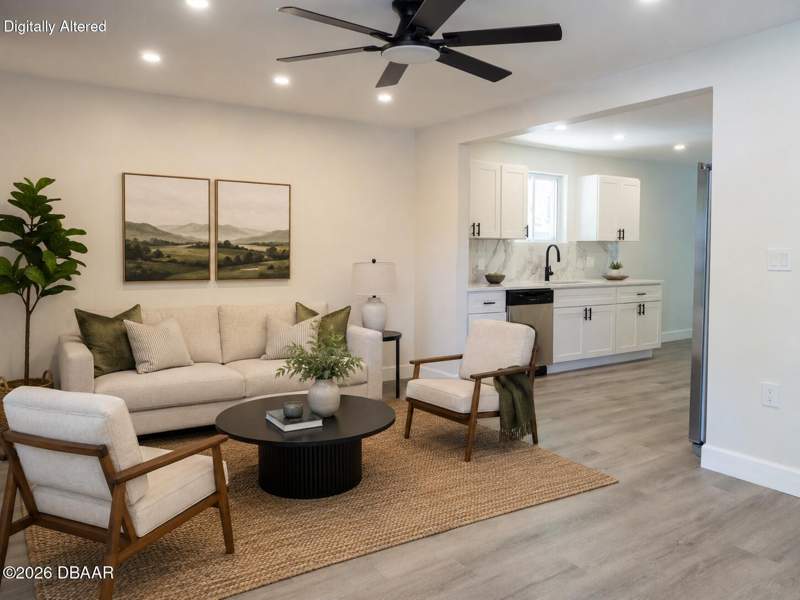 3 bedroom Single Family Residence at 817 Magnolia Avenue, Not In Subdivision, Holly Hill — photo 4