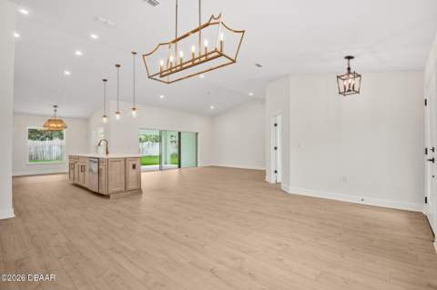 43 Edgewater Drive, Palm Coast FL - photo 10 of 55