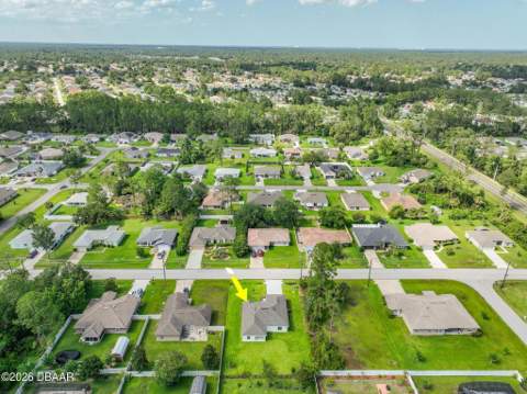 35 Palm Leaf Lane, Palm Coast FL - photo 10 of 80