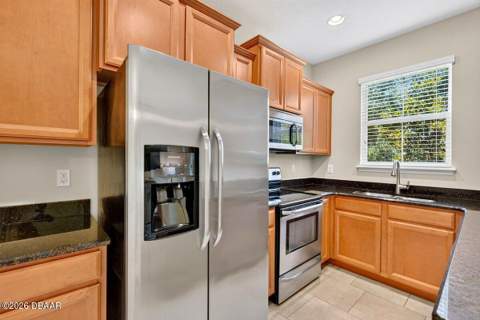 205 Wentworth Grande Drive, Daytona Beach FL - photo 12 of 68
