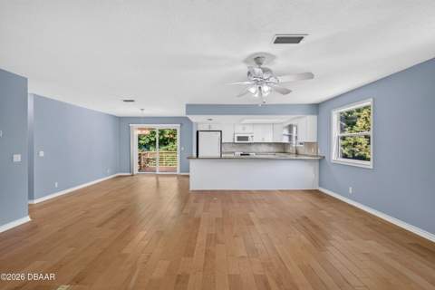 51 Sandpiper Circle, Ormond Beach FL - photo 9 of 64