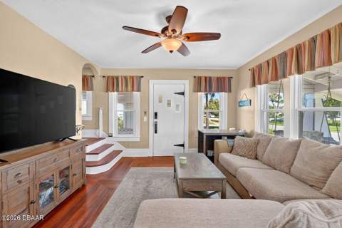 330 Hartford Avenue, Daytona Beach FL - photo 10 of 57