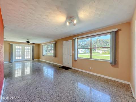 1401 Orange Tree Drive, Edgewater FL - photo 8 of 46