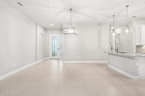 7 Newhaven Lane, Ormond Beach FL - photo 13 of 49