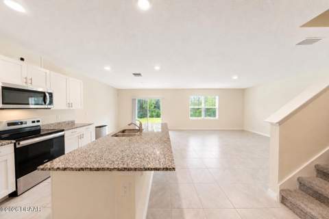 21 Melogold Drive, Ormond Beach FL - photo 9 of 55
