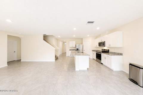 21 Melogold Drive, Ormond Beach FL - photo 10 of 55