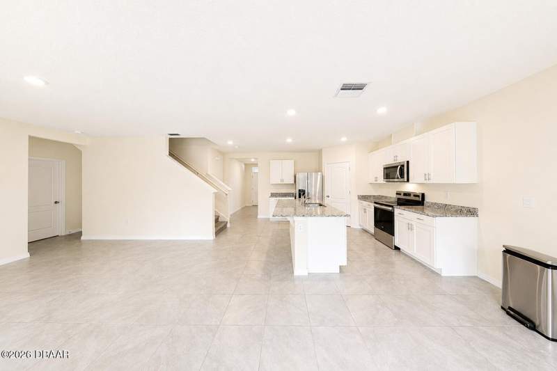 5 bedroom Single Family Residence at 21 Melogold Drive, Ormond Beach, Ormond Beach — photo 5