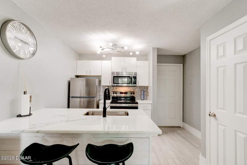 1 bedroom Condominium at 1401 S Palmetto Avenue #422, Preserve At Rivers Edge Condo, Daytona Beach — photo 4