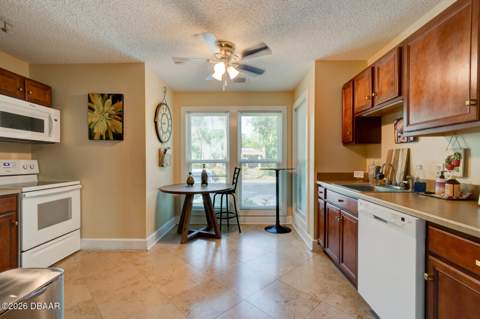 1401 S Palmetto Avenue #422, Daytona Beach FL - photo 20 of 32