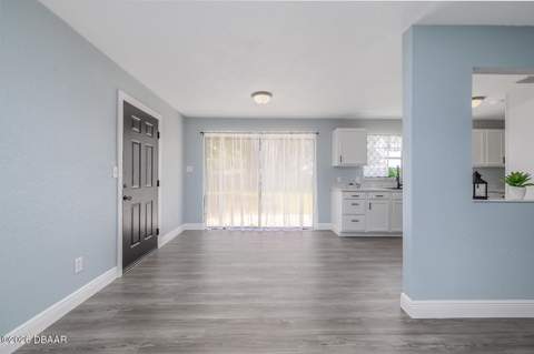764 Reed Canal Road, South Daytona FL - photo 9 of 27