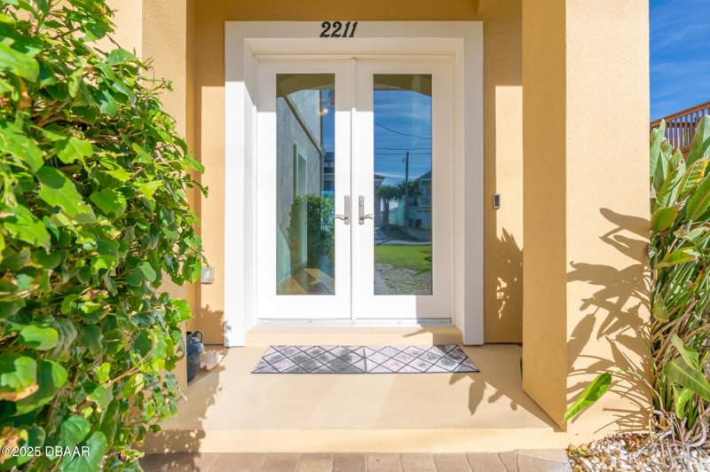 5 bedroom Single Family Residence at 2211 S Central Avenue, Fuquay Sub, Flagler Beach — photo 4