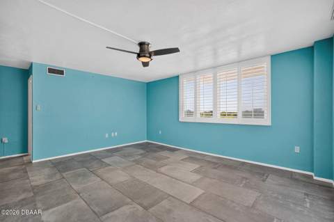 935 N Halifax Avenue #406, Daytona Beach FL - photo 11 of 37
