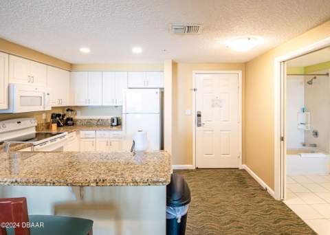 350 N Atlantic Avenue #2333, Daytona Beach FL - photo 7 of 68