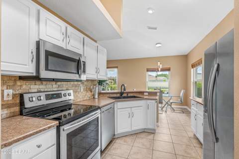 5339 Coquina Shores Lane, Port Orange FL - photo 13 of 44