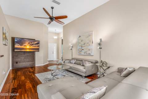 5339 Coquina Shores Lane, Port Orange FL - photo 10 of 44
