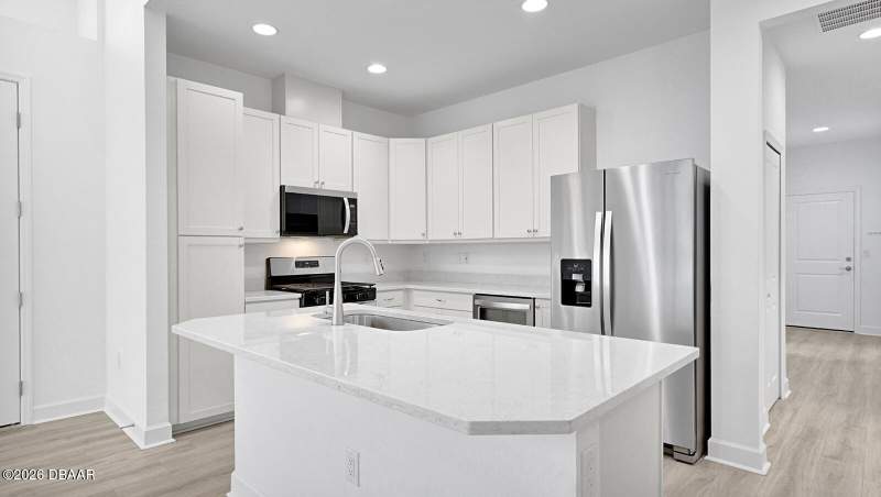 2 bedroom Single Family Residence at 202 Summertime Place, Latitude, Daytona Beach — photo 5