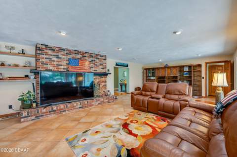 697 John Anderson Drive, Ormond Beach FL - photo 23 of 63