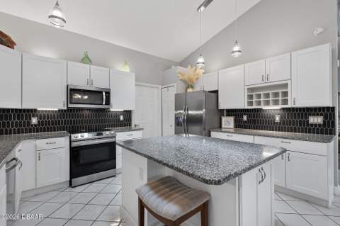 3 Echo Woods Way, Ormond Beach FL - photo 14 of 85