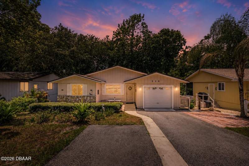 2 bedroom Single Family Residence at 114 Hickory Lane, Summer Trees, Port Orange — photo 3