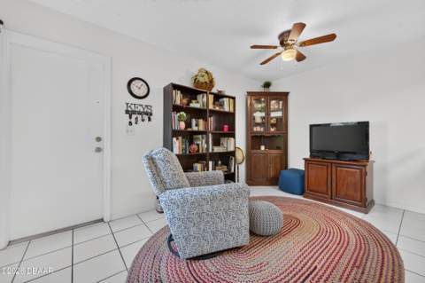 228 Palm Sparrow Court, Daytona Beach FL - photo 11 of 44