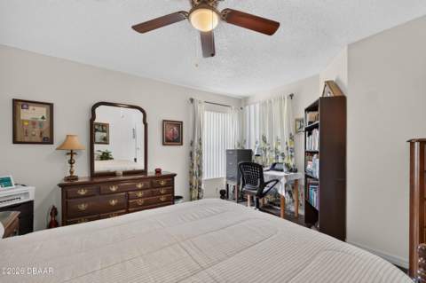 228 Palm Sparrow Court, Daytona Beach FL - photo 19 of 44