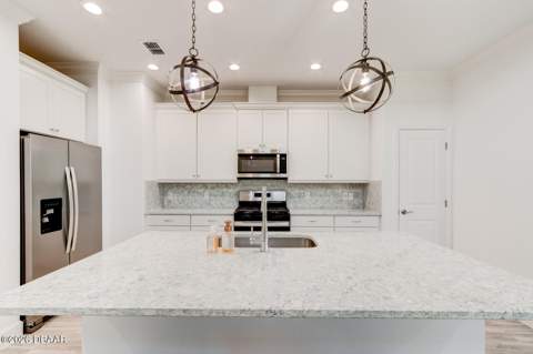 251 Gypsy Palace Lane, Daytona Beach FL - photo 8 of 36