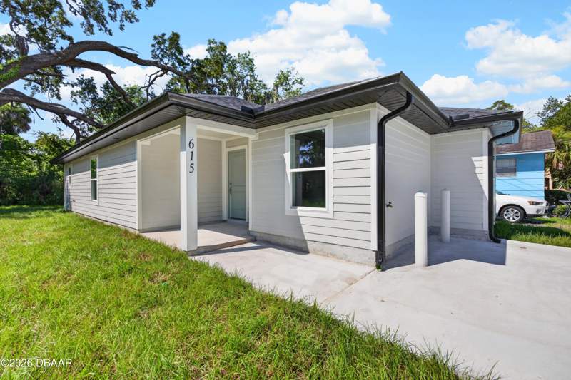 3 bedroom Single Family Residence at 615 Cedar Street, Daytona Gardens, Daytona Beach — photo 3