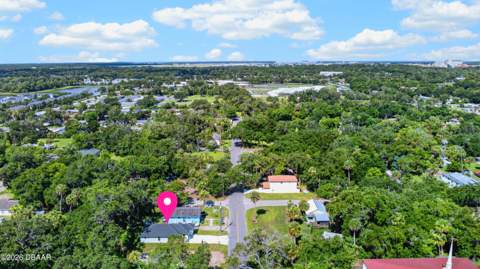 615 Cedar Street, Daytona Beach FL - photo 8 of 48