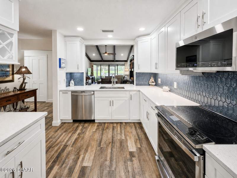 3 bedroom Single Family Residence at 100 Sea Pines Circle, Indigo, Daytona Beach — photo 3
